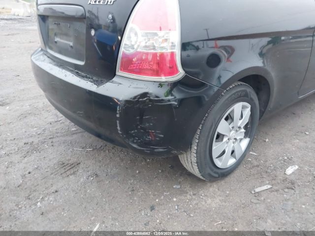 Hyundai ACCENT Gs Image 11