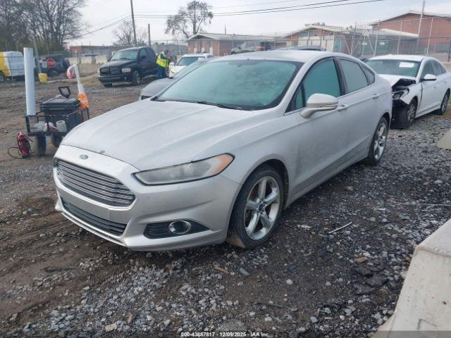 Ford Fusion Se Image 2