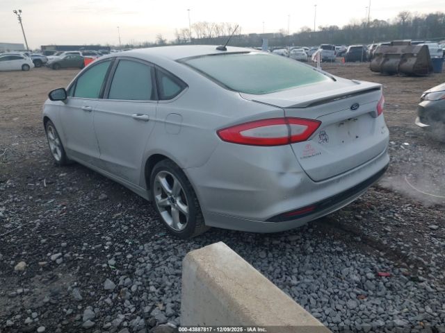 Ford Fusion Se Image 3