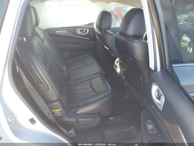 INFINITI JX35 Image 11