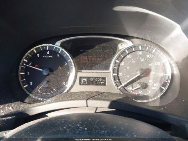 INFINITI JX35 Image 13