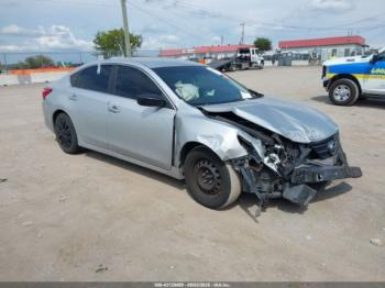  Salvage Nissan Altima