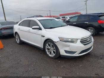  Salvage Ford Taurus
