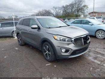  Salvage Kia Sorento