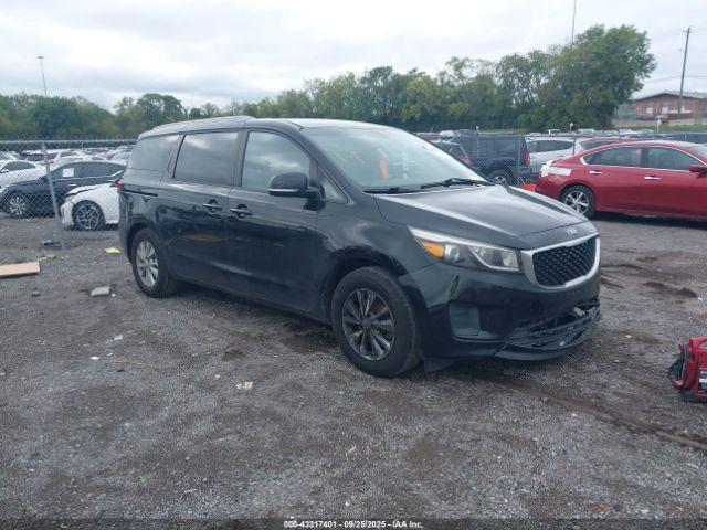  Salvage Kia Sedona