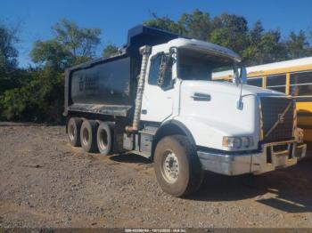 Salvage Volvo Vhd