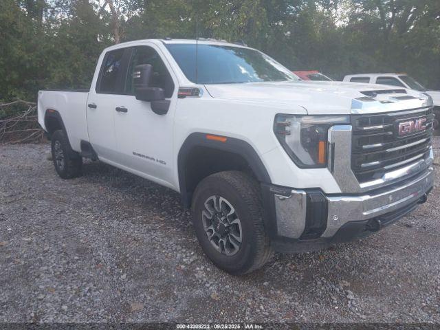  Salvage General Motors Sierra 3500HD