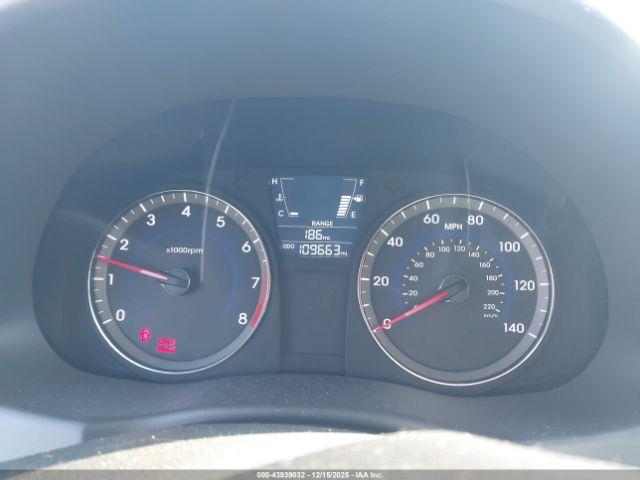 Hyundai ACCENT Gls Image 2