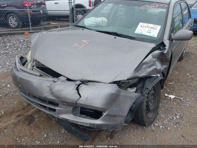 Toyota Corolla Le Image 8