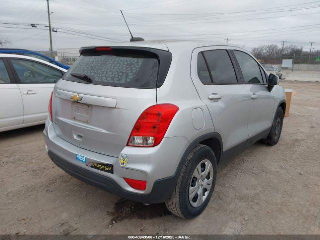 Chevrolet Trax Ls Image 7