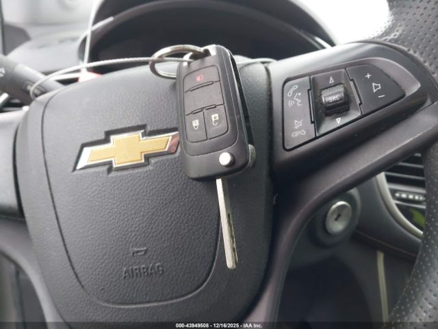 Chevrolet Trax Ls Image 2