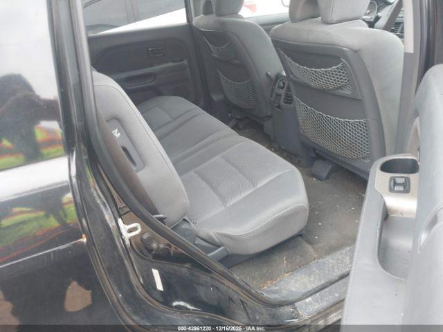 Honda Pilot Ex Image 11