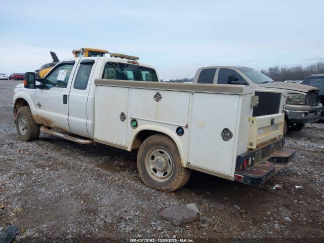Ford F-350 Xl Image 3
