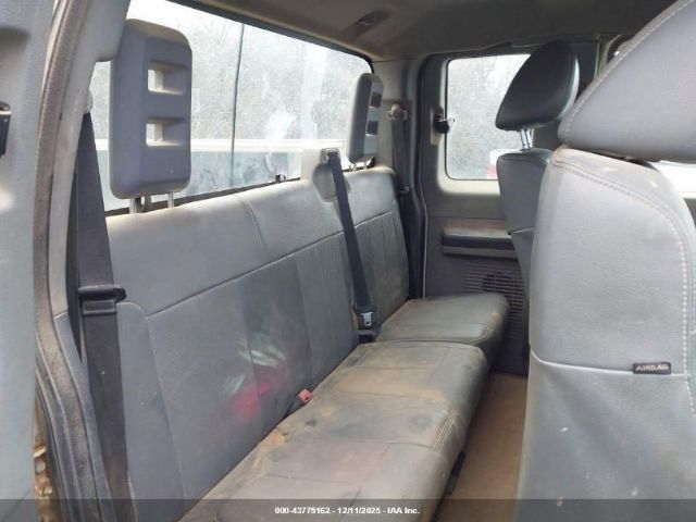 Ford F-350 Xl Image 7