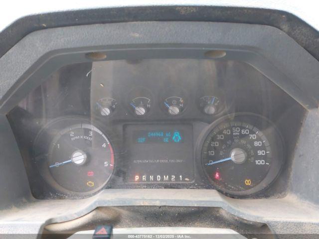 Ford F-350 Xl Image 6