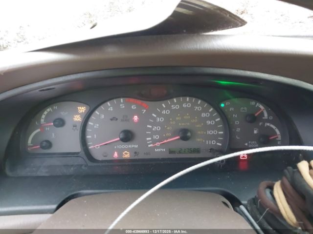 Toyota Sequoia Sr5 V8 Image 10