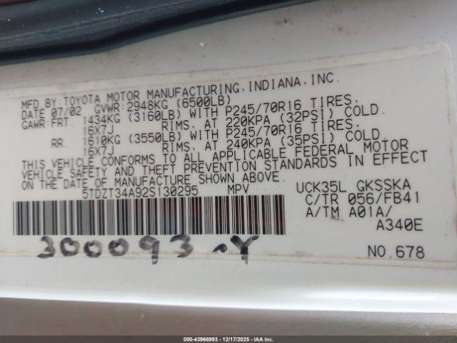 Toyota Sequoia Sr5 V8 Image 11