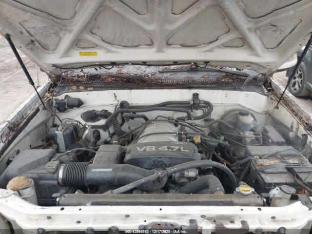 Toyota Sequoia Sr5 V8 Image 9