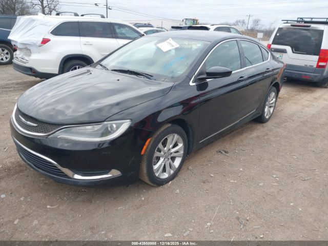 Chrysler 200 Limited Platinum Image 15