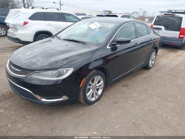 Chrysler 200 Limited Platinum Image 15