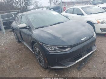  Salvage Kia EV6