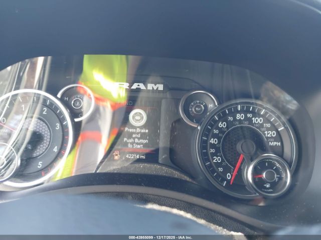 Ram 3500 Big Horn  4x4 8' Box Image 5