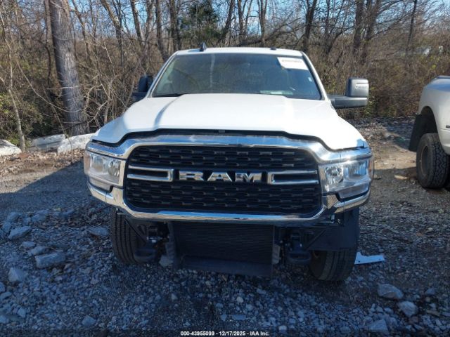 Ram 3500 Big Horn  4x4 8' Box Image 9
