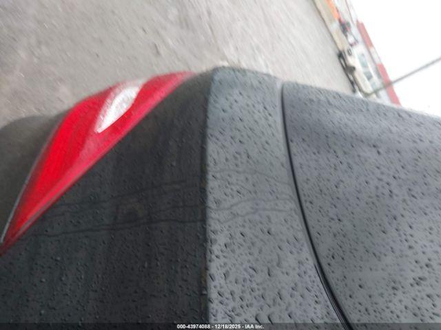 Mercedes-Benz M-Class 4matic Image 7