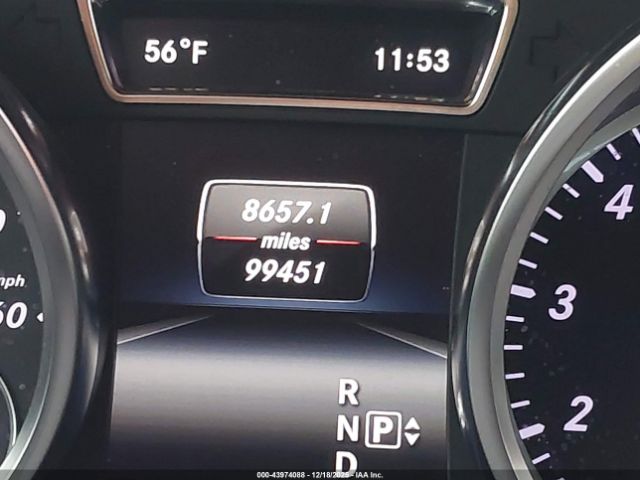 Mercedes-Benz M-Class 4matic Image 16