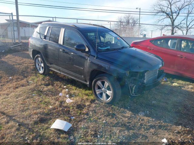  Salvage Jeep Compass