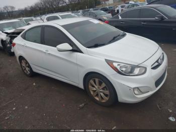  Salvage Hyundai ACCENT