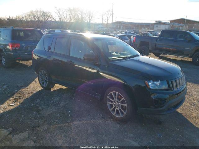  Salvage Jeep Compass