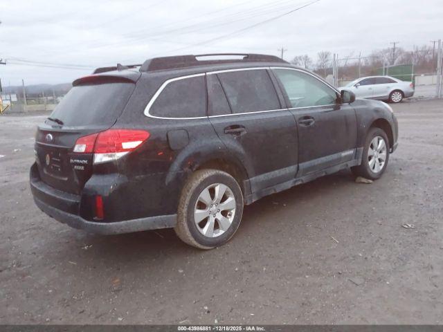 Subaru Outback 2.5i Limited Image 2