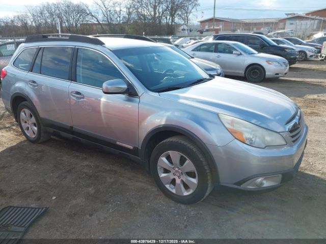 Subaru Outback 2.5i Premium Image 1