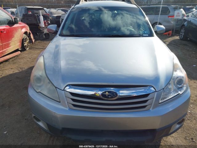 Subaru Outback 2.5i Premium Image 3