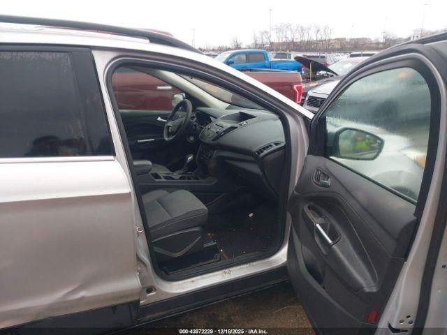 Ford Escape Se Image 2