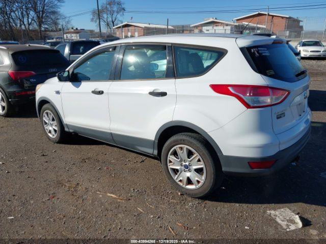 Ford Escape S Image 5
