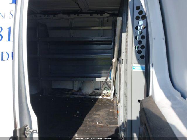 Chevrolet Express Rwd 2500 Regular Wheelbase Wt Image 11