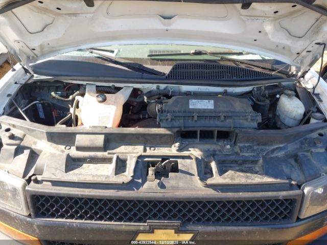 Chevrolet Express Rwd 2500 Regular Wheelbase Wt Image 13