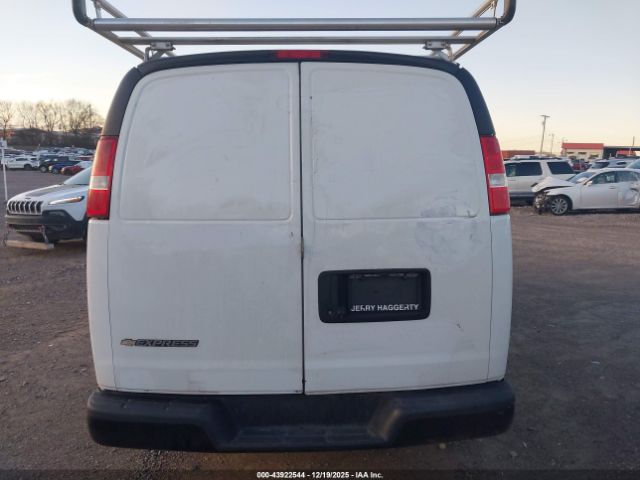 Chevrolet Express Rwd 2500 Regular Wheelbase Wt Image 15