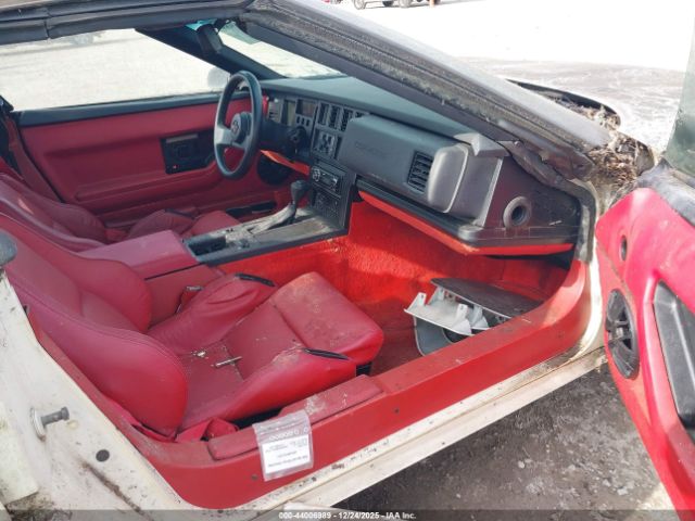 Chevrolet Corvette Image 2