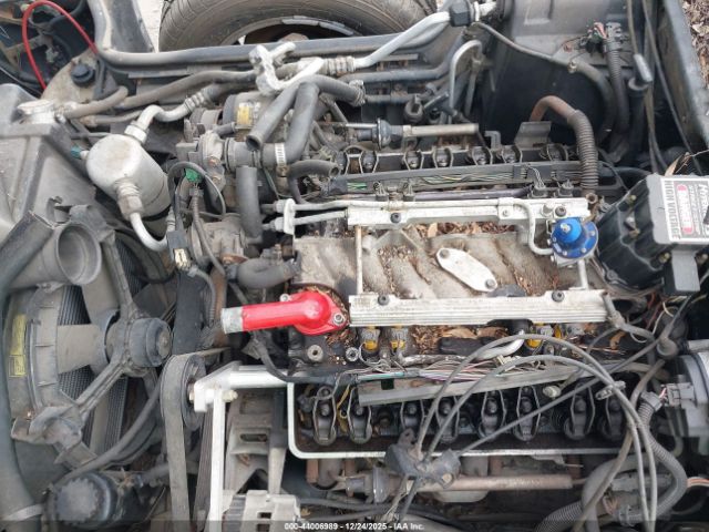 Chevrolet Corvette Image 11