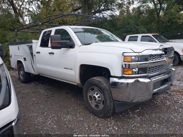 Chevrolet Silverado 2500 Wt Image 10