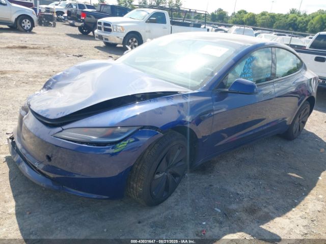 Tesla Model 3 Long Range Rear-wheel Drive Image 13