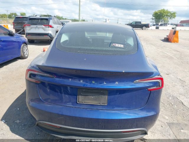 Tesla Model 3 Long Range Rear-wheel Drive Image 7