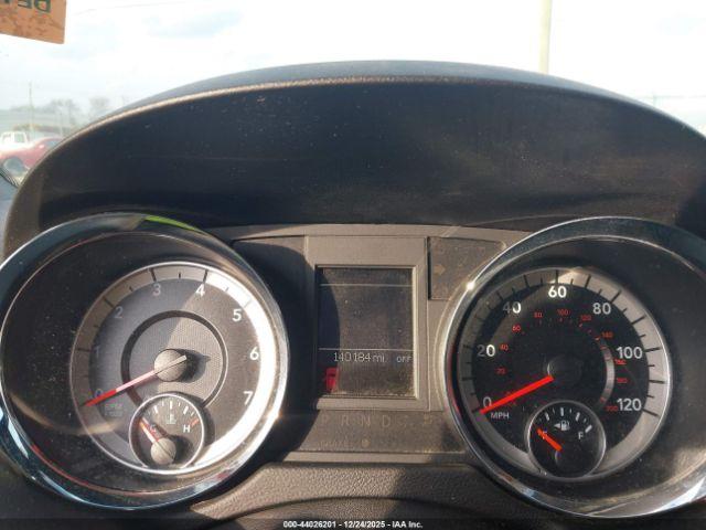 Dodge Grand Caravan Gt Image 4