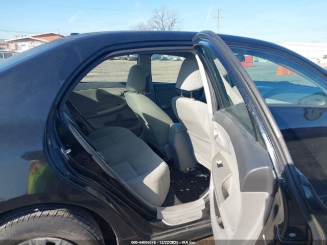 Toyota Corolla Le Image 7