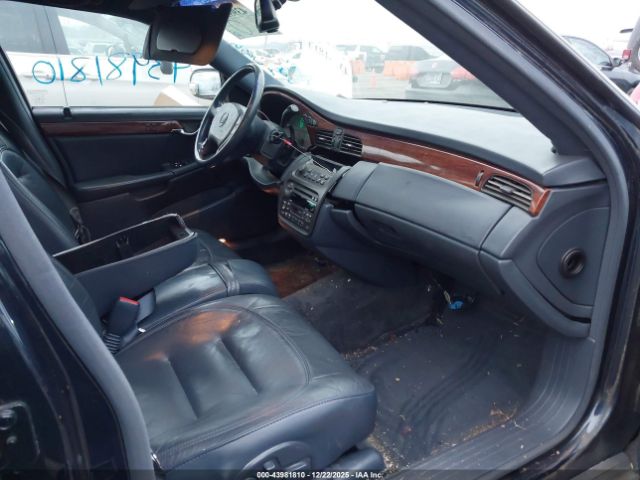 Cadillac DeVille Standard Image 4