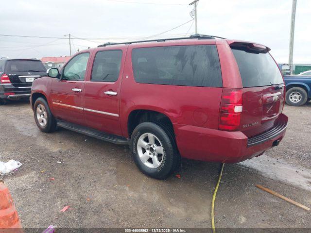 Chevrolet Suburban 1500 Lt1 Image 2