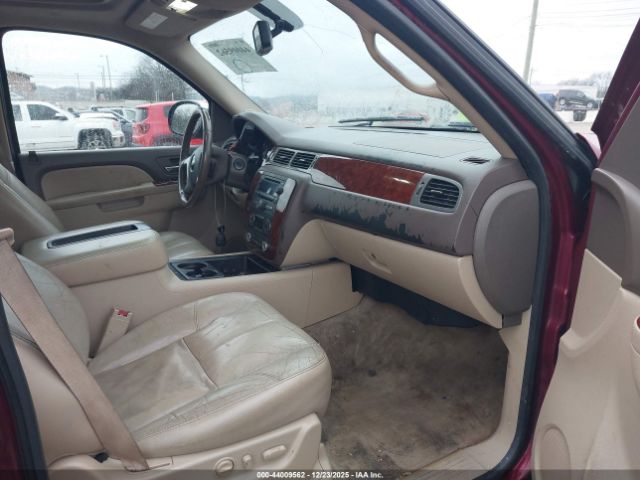 Chevrolet Suburban 1500 Lt1 Image 4